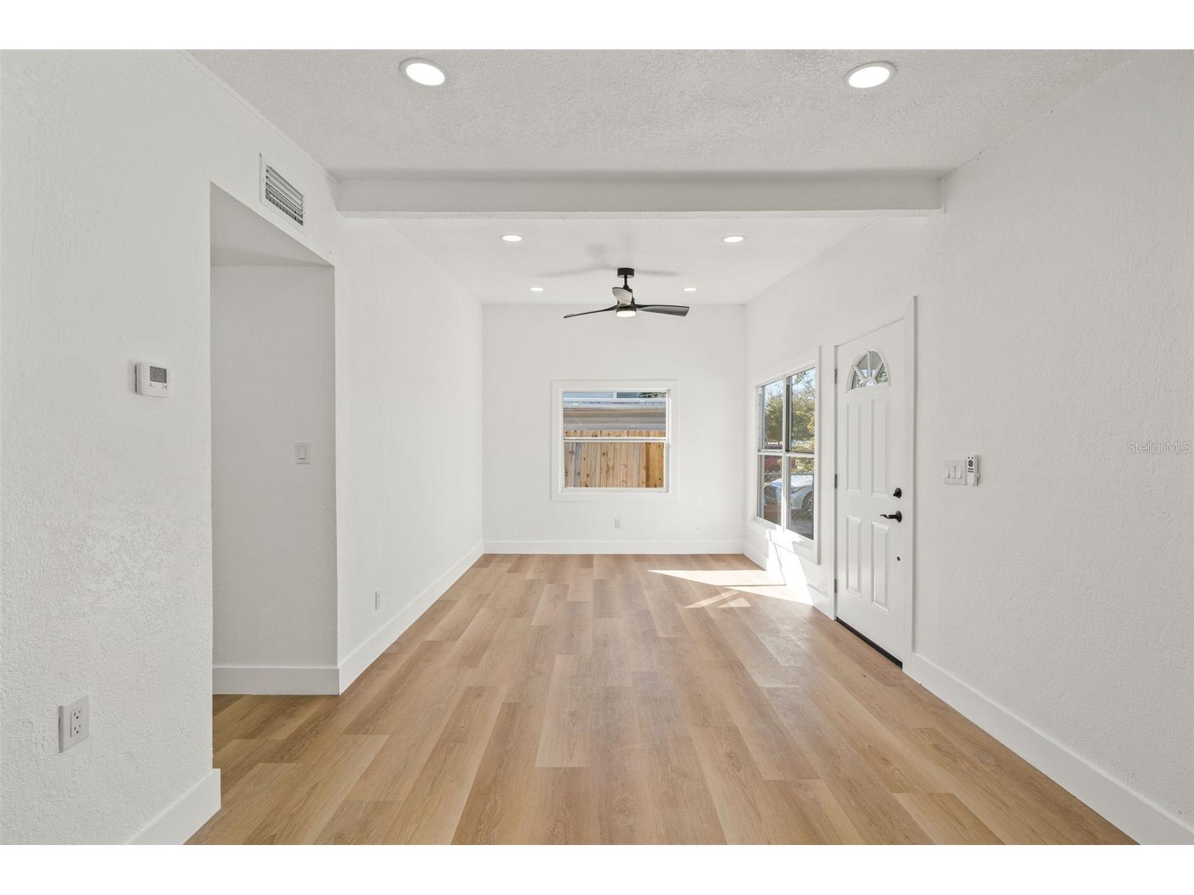 4606 W Paxton Avenue Tampa FL 33611 TB8473925 image27