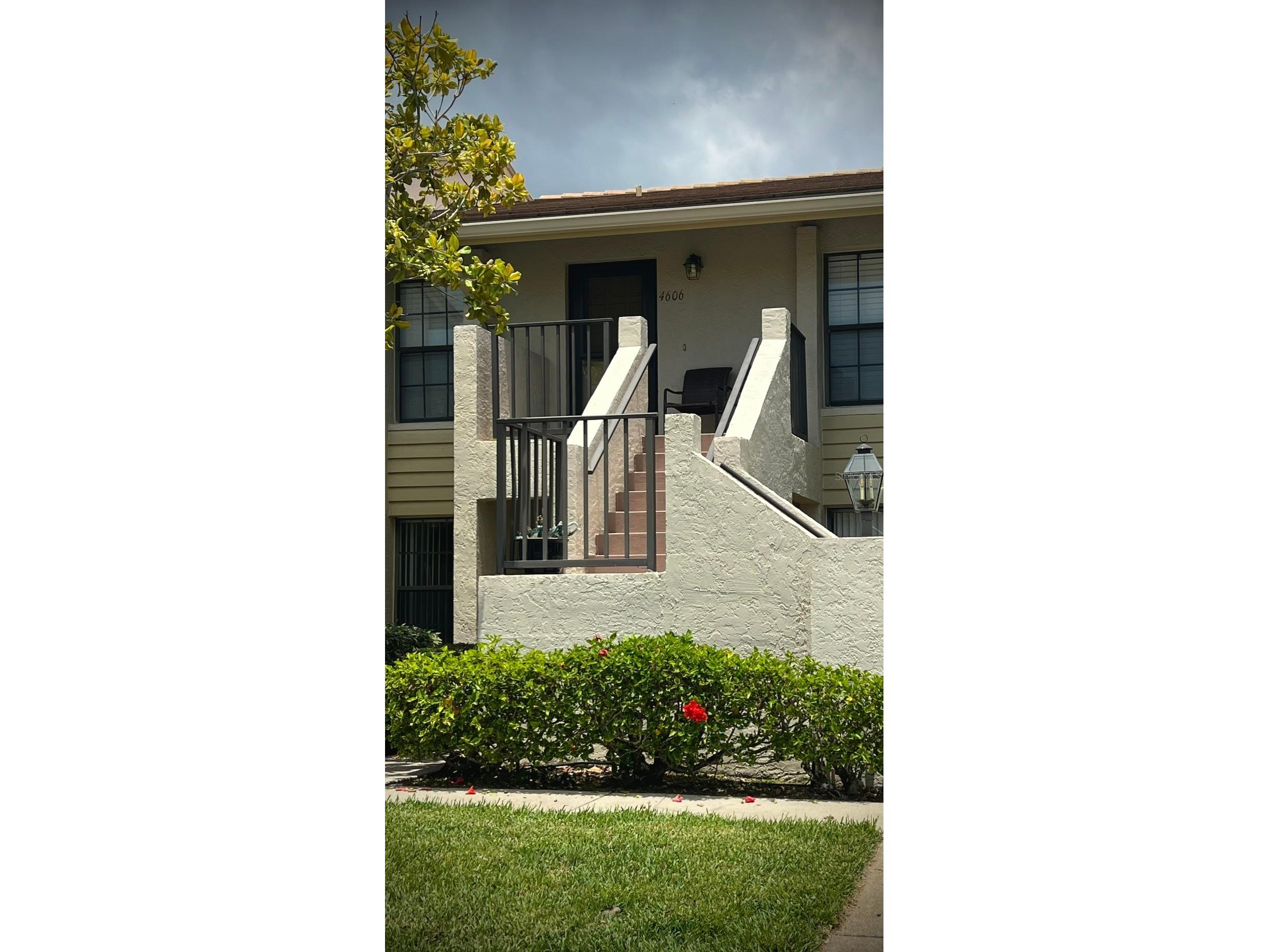 4606 Weybridge #26 Sarasota FL 34235 A4697131 image1