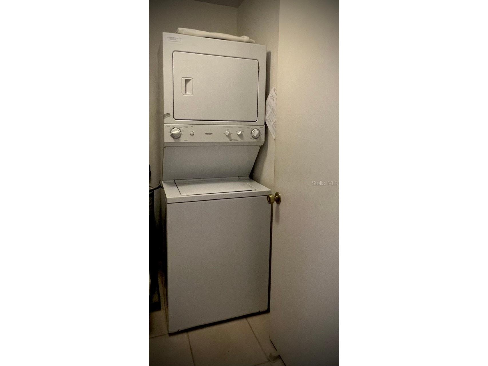 4606 Weybridge #26 Sarasota FL 34235 A4697131 image10