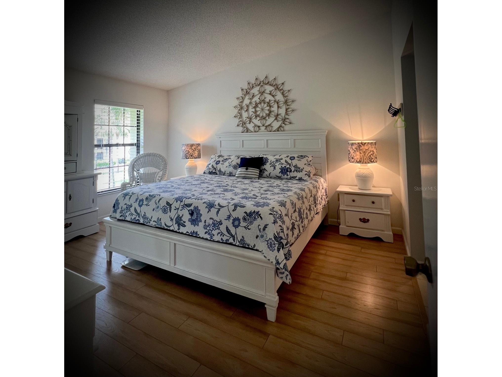 4606 Weybridge #26 Sarasota FL 34235 A4697131 image13