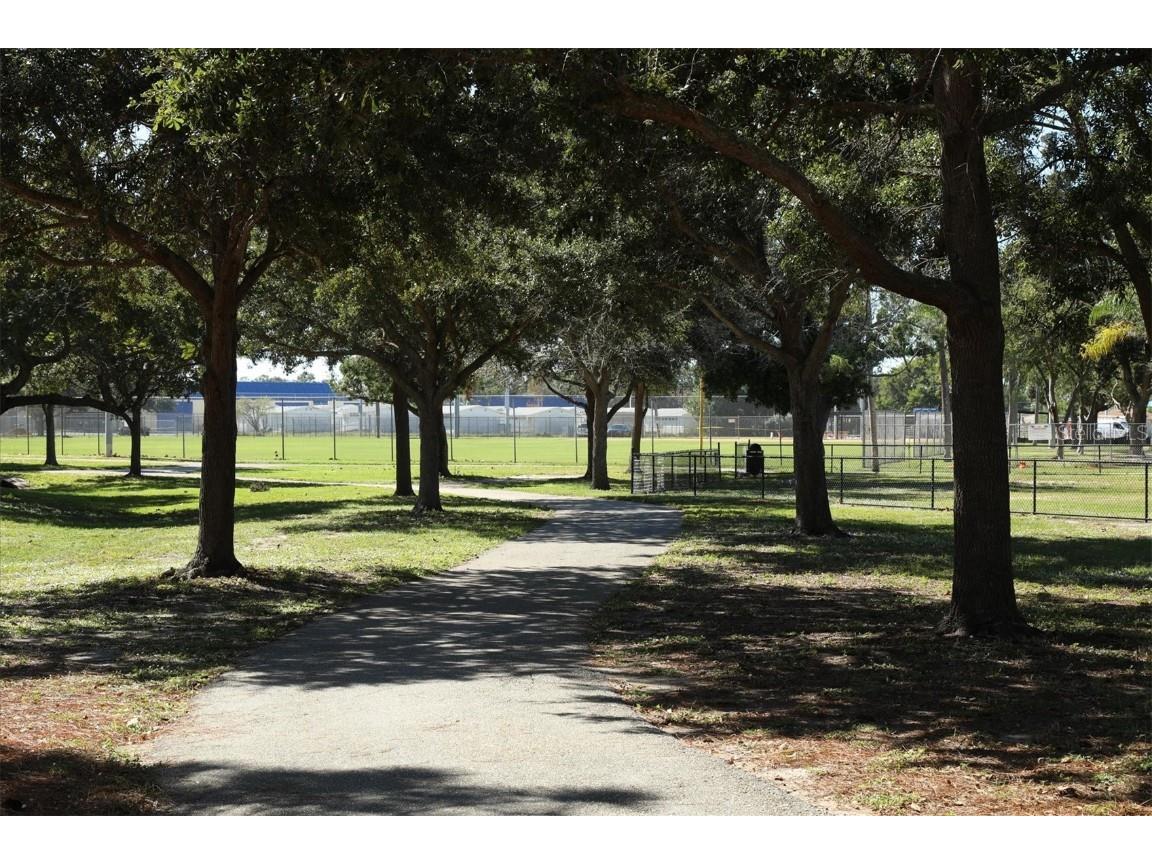 4607 34th Avenue Drive W Bradenton FL 34209 A4664521 image41