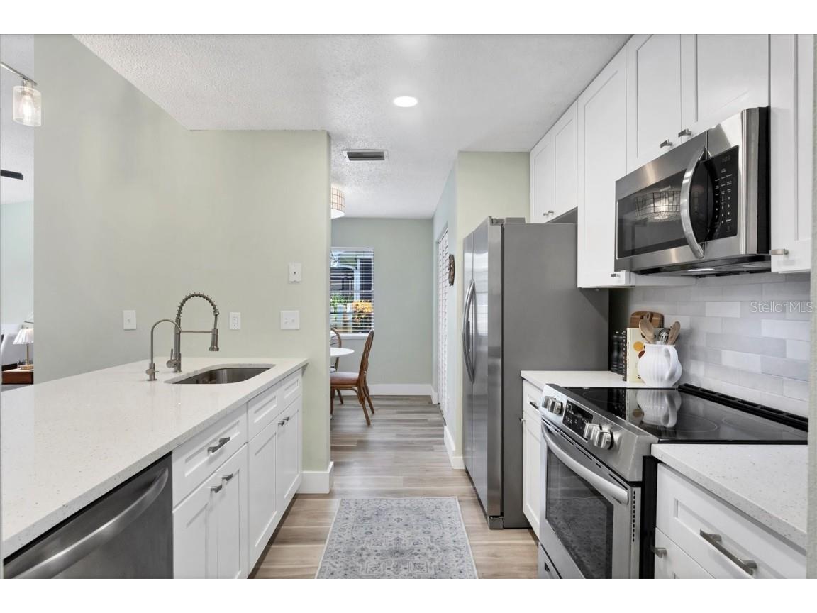 4607 34th Avenue Drive W Bradenton FL 34209 A4664521 image8