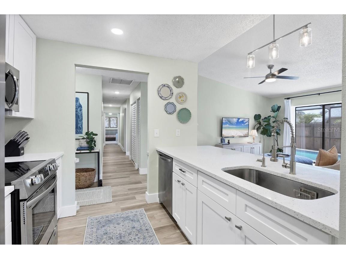 4607 34th Avenue Drive W Bradenton FL 34209 A4664521 image9