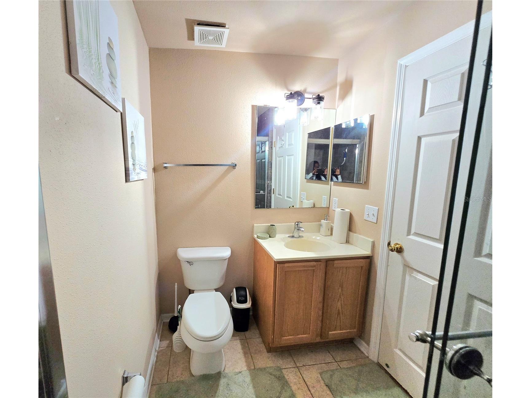 4607 Ashburn Square Drive Tampa FL 33610 TB8456266 image27