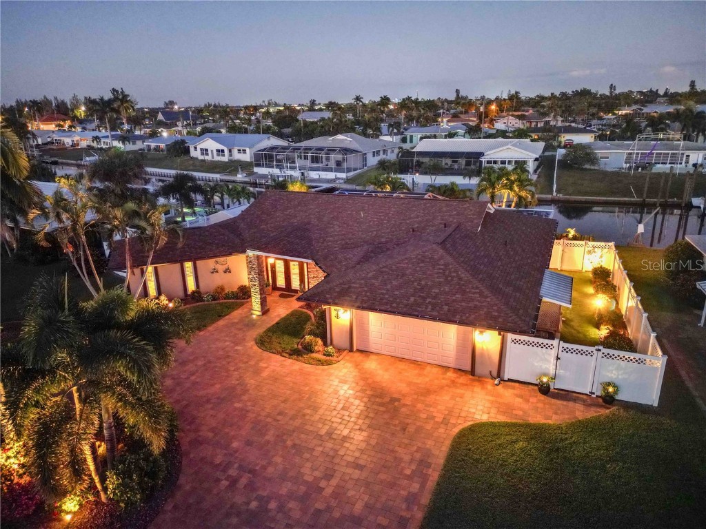 4607 Bimini Drive Bradenton FL 34210 A4668177 image1