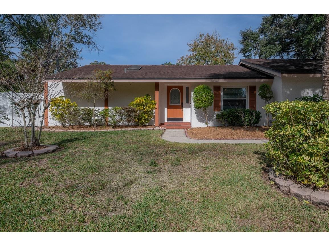 4607 Farmhouse Drive Tampa FL 33624 T3492705 image1