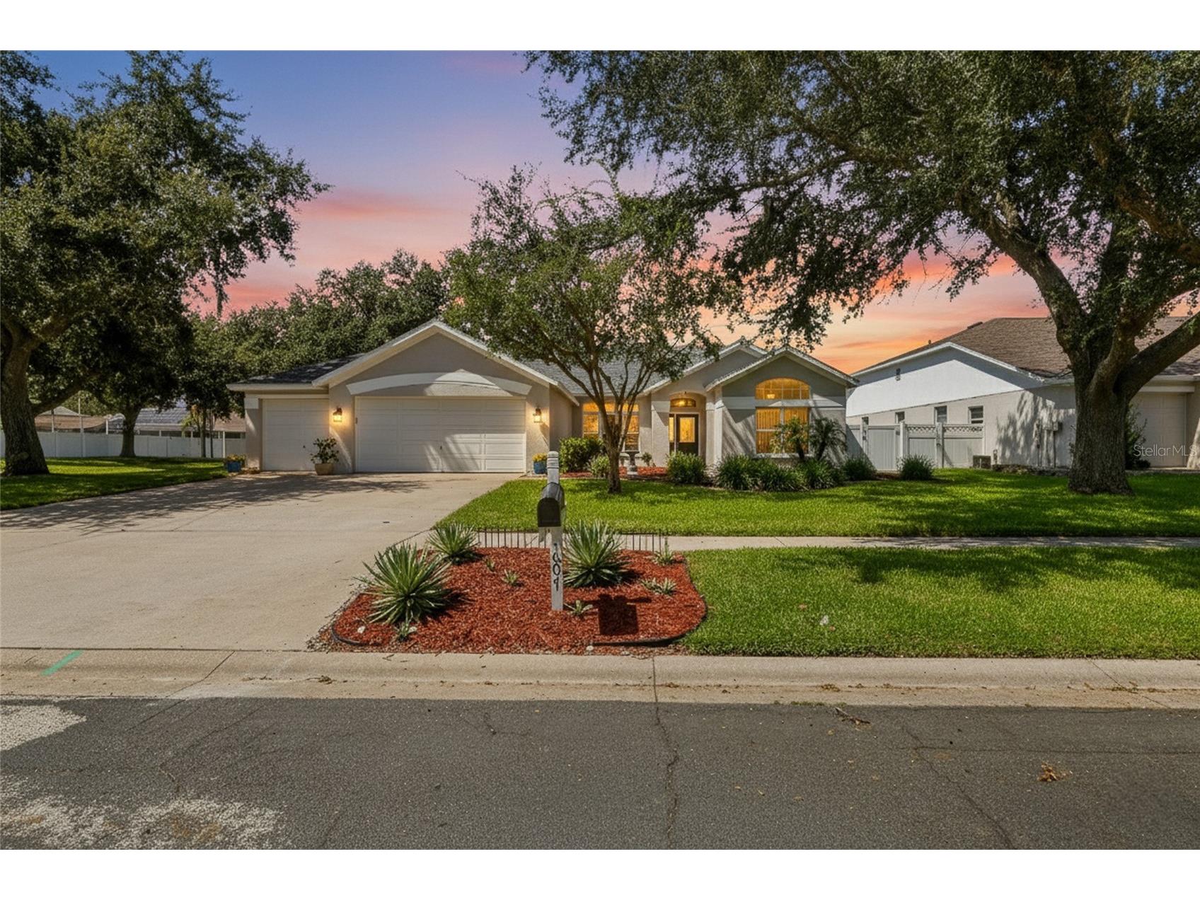 4607 Gentrice Drive Valrico FL 33596 TB8433309 image1