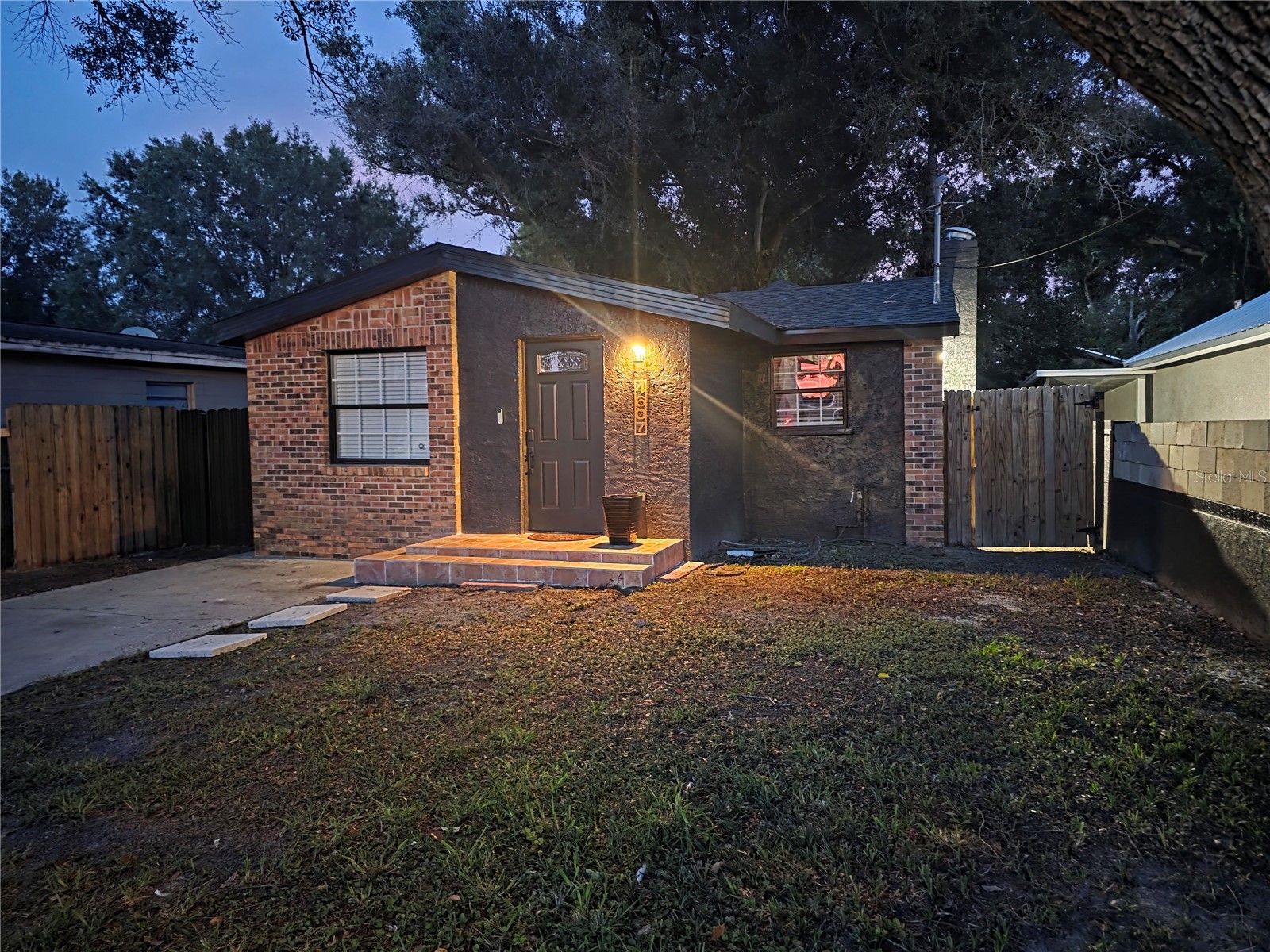 4607 N 35th Street Tampa FL 33610 TB8525216 image1