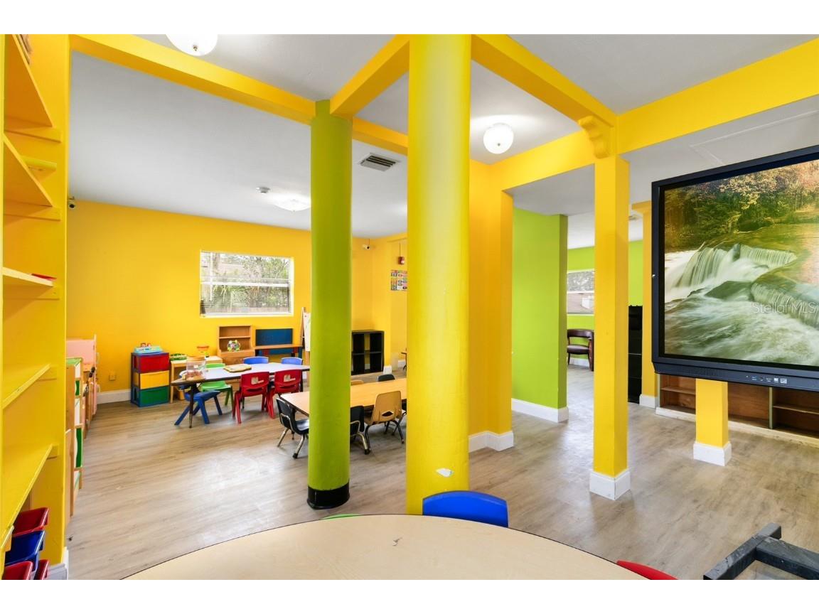 4607 N Pine Hills Road Orlando FL 32808 O6360338 image11