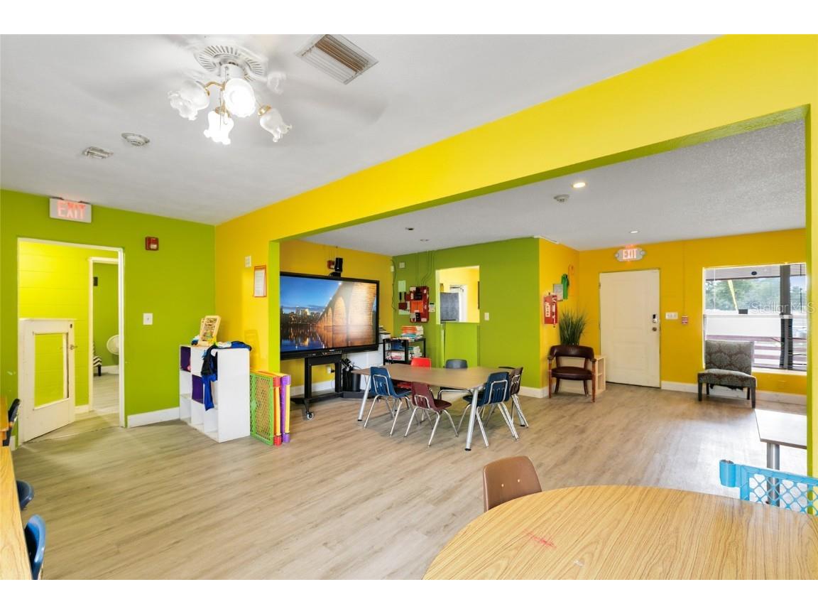 4607 N Pine Hills Road Orlando FL 32808 O6360338 image13