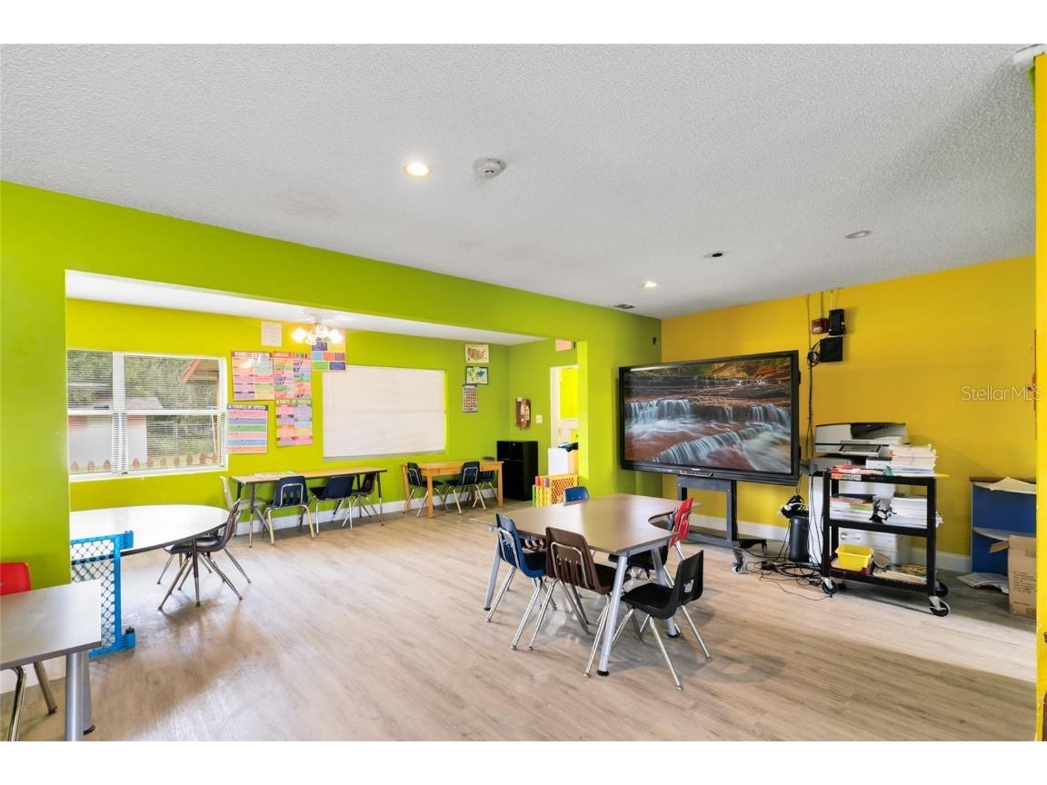 4607 N Pine Hills Road Orlando FL 32808 O6360338 image5