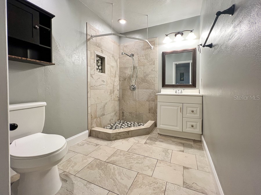 4607 NW 40th Street Gainesville FL 32606 GC534608 image10