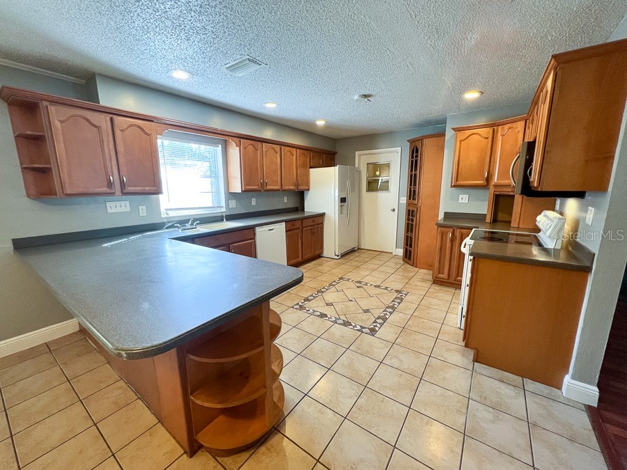 4607 NW 40th Street Gainesville FL 32606 GC534608 image16