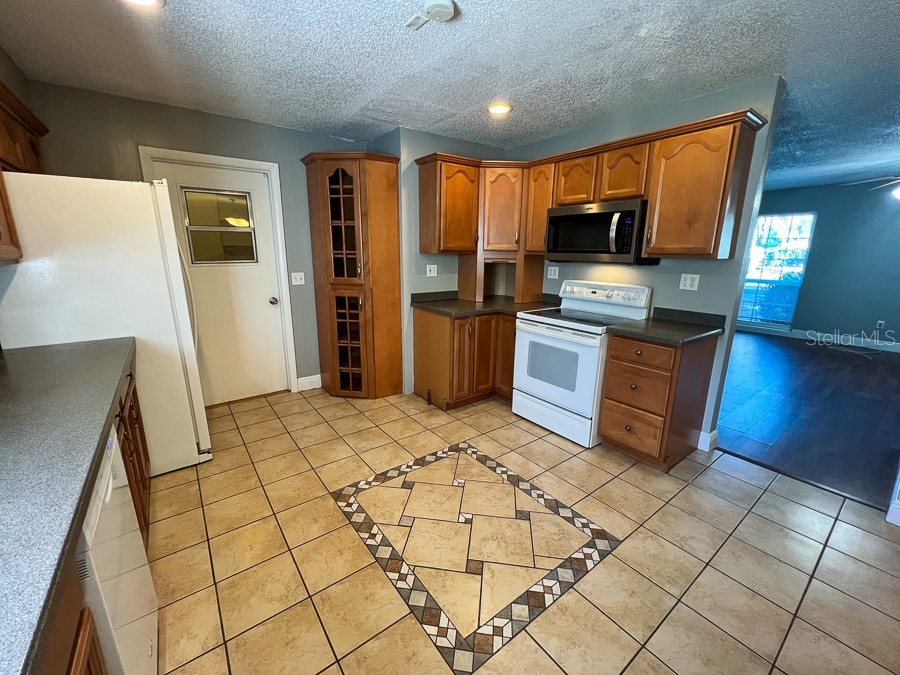 4607 NW 40th Street Gainesville FL 32606 GC534608 image18