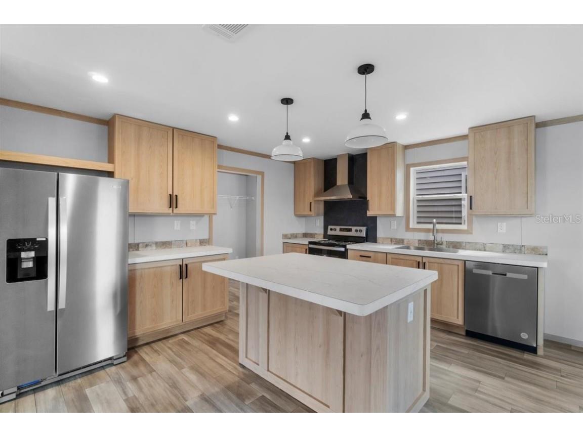 4607 Oak Street Fruitland Park FL 34731 P4936462 image8