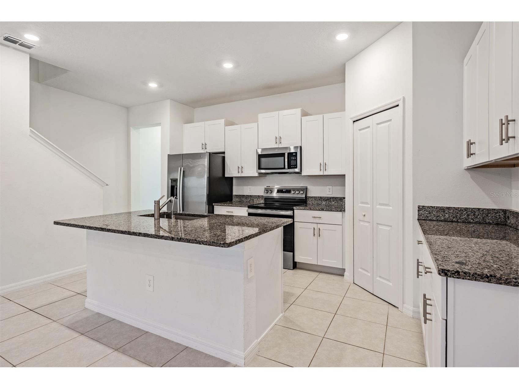 4607 Tuscan Loon Drive Tampa FL 33619 - PALM RIVER / MCKAY BAY TB8480312 image16