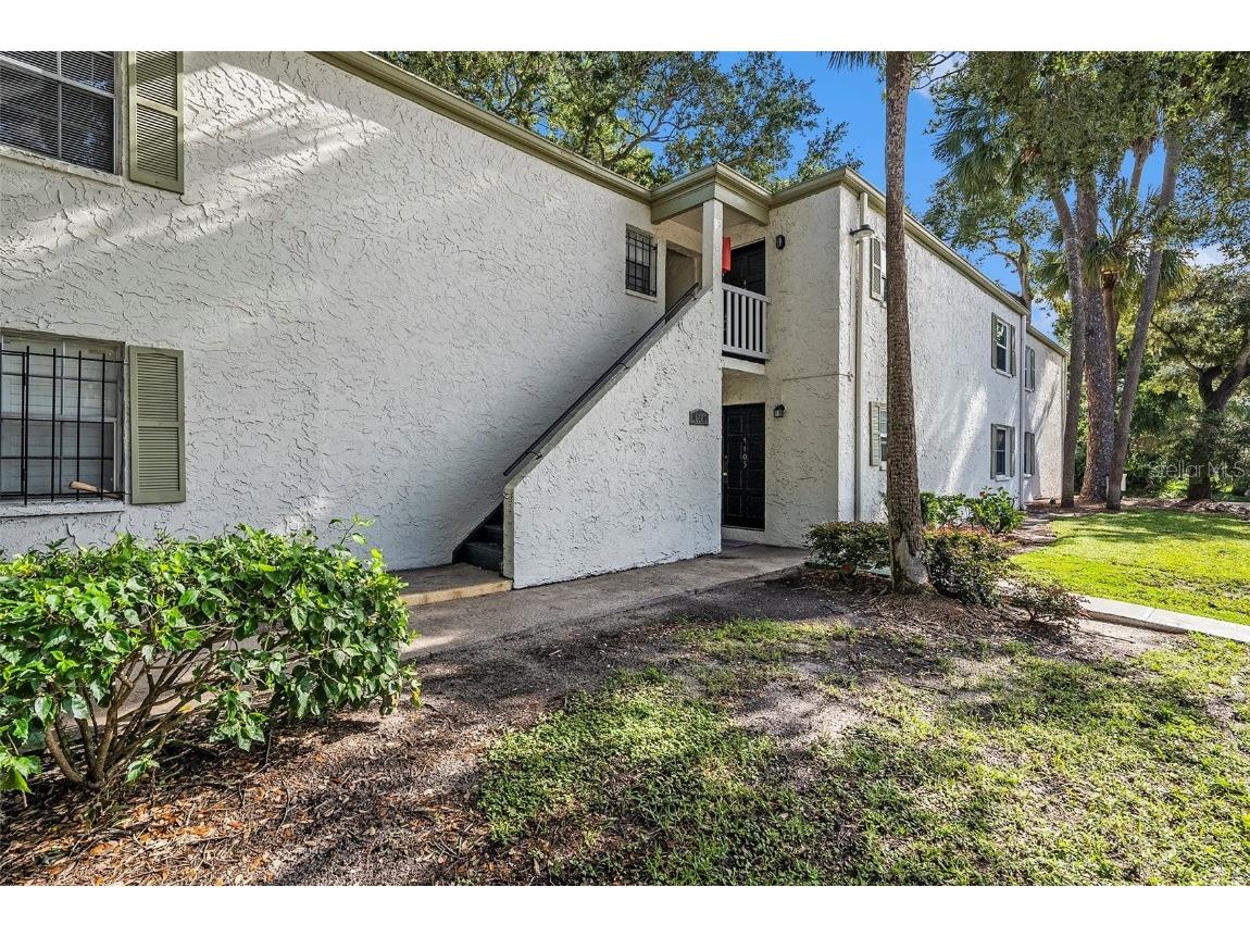 4607 W North B Street #206 Tampa FL 33609 A4622601 image1