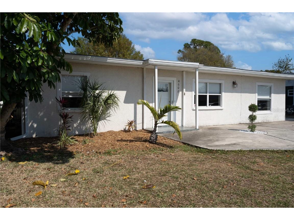 4608 21st Avenue W Bradenton FL 34209 A4561887 image1