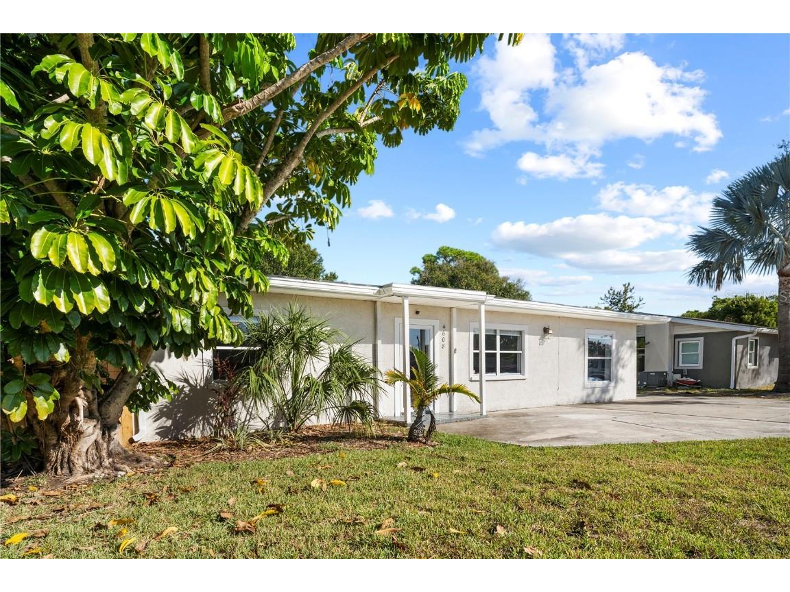 4608 21st Avenue W Bradenton FL 34209 N6129069 image1