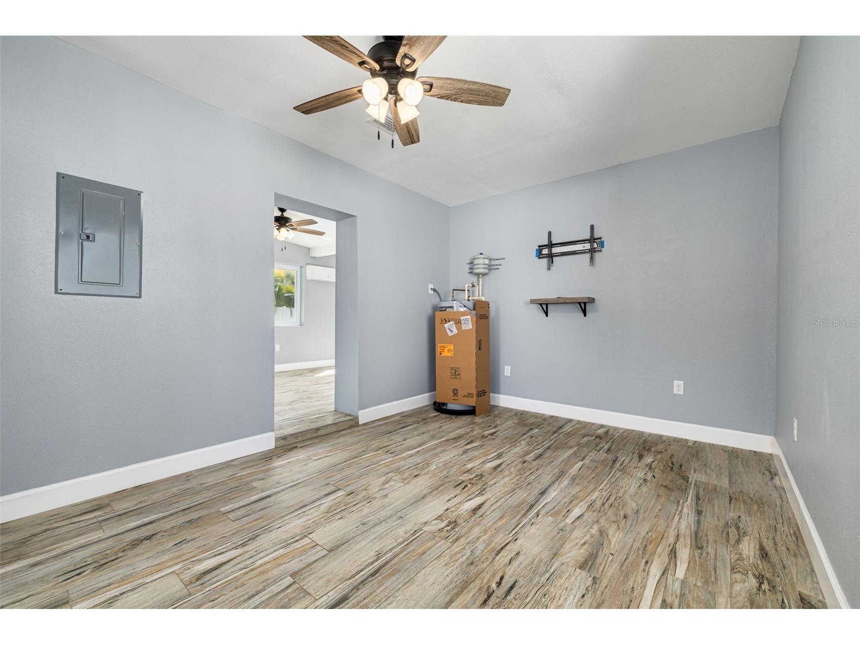 4608 30th Avenue N Saint Petersburg FL 33713 TB8484415 image5
