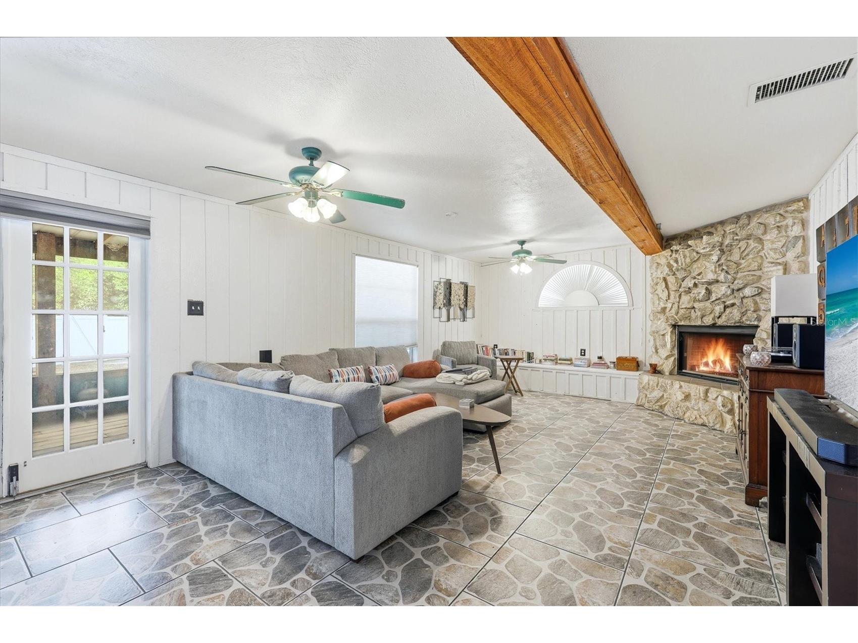 4608 46th Street N Saint Petersburg FL 33714 TB8504941 image17