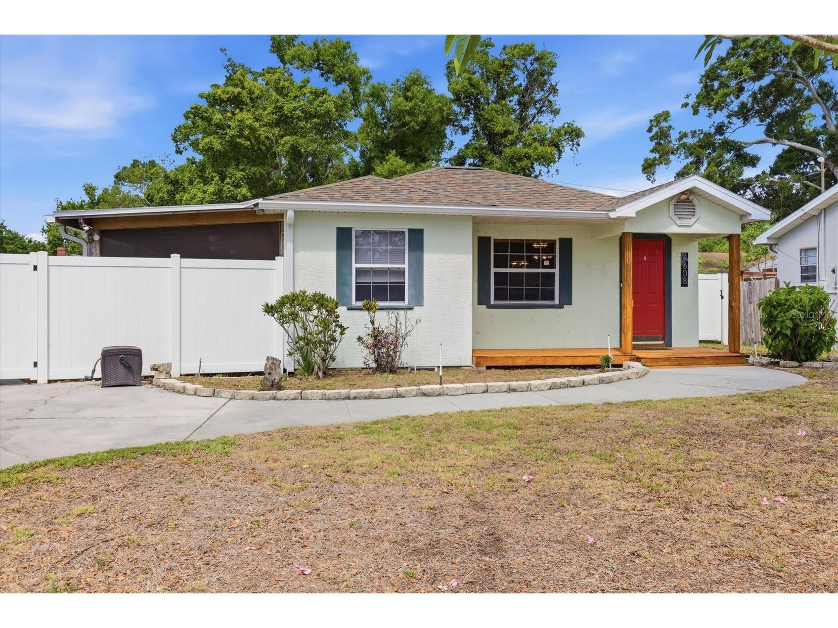 4608 46th Street N Saint Petersburg FL 33714 TB8504941 image2