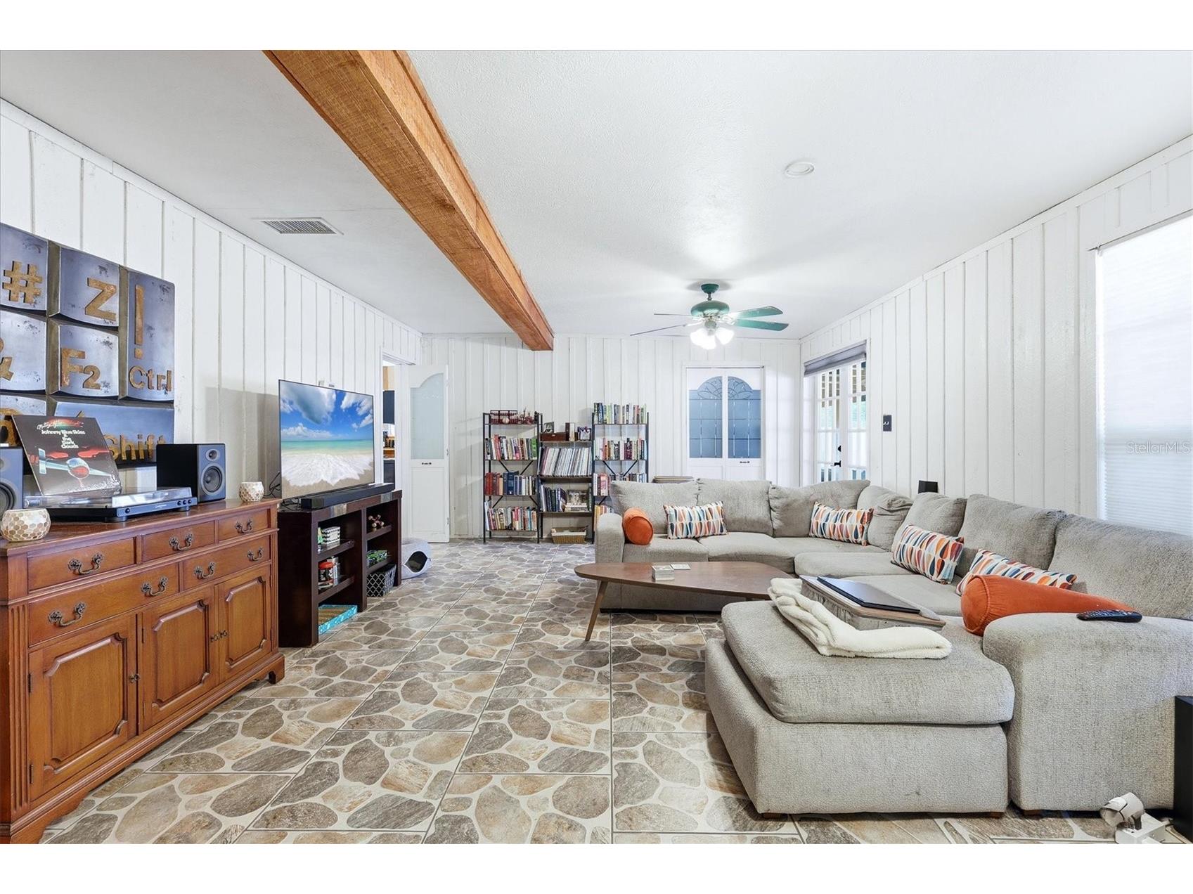 4608 46th Street N Saint Petersburg FL 33714 TB8504941 image20