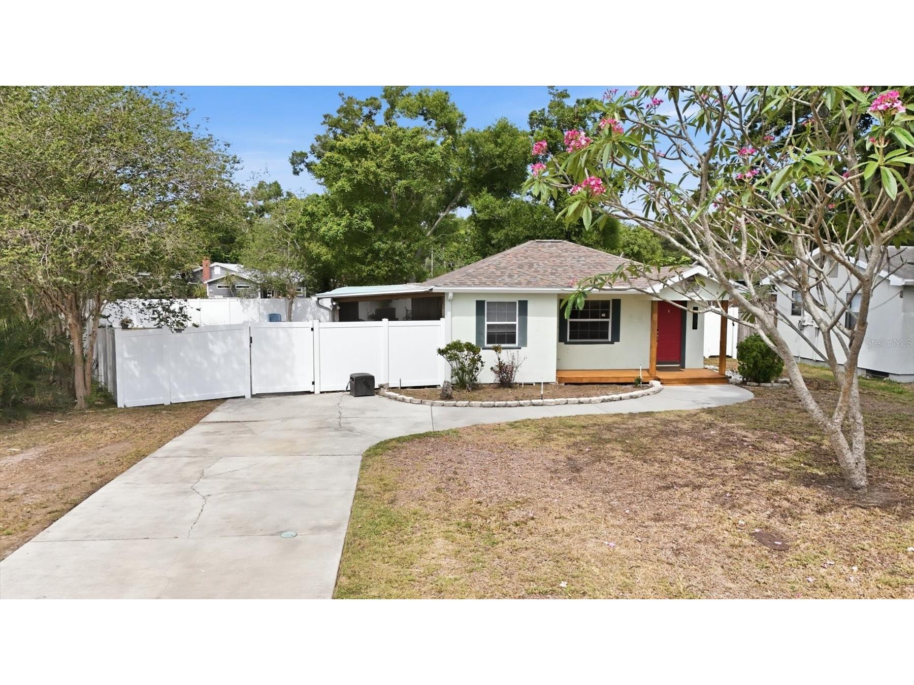 4608 46th Street N Saint Petersburg FL 33714 TB8504941 image3