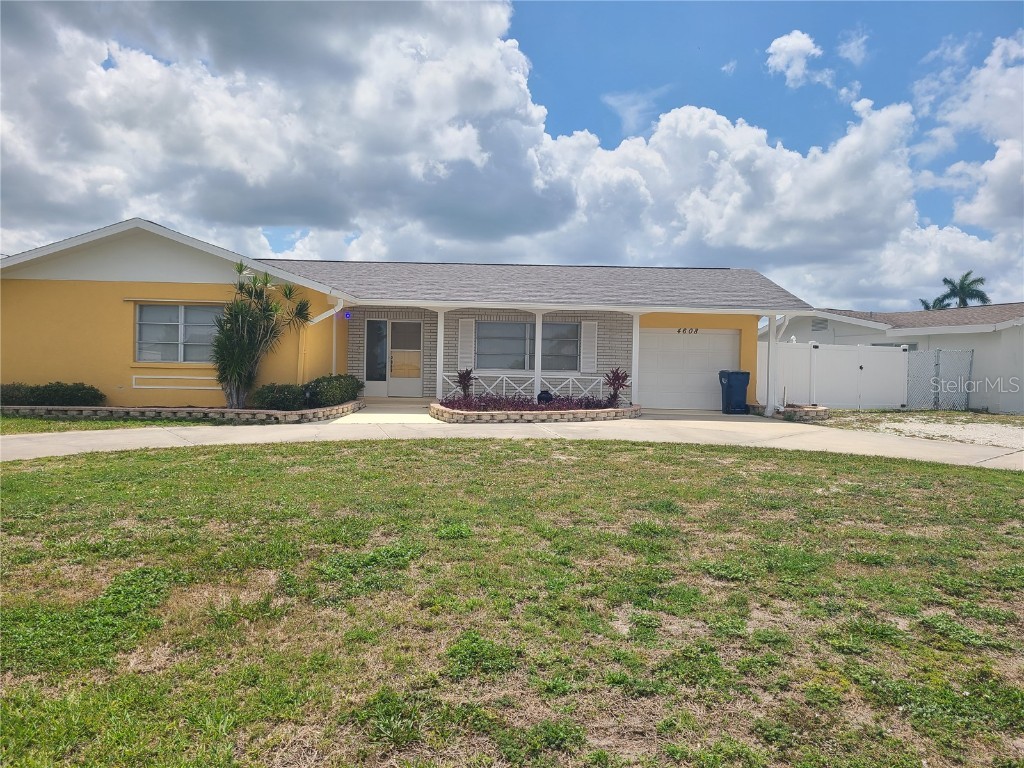 4608 Arlington Road Palmetto FL 34221 A4572336 image1