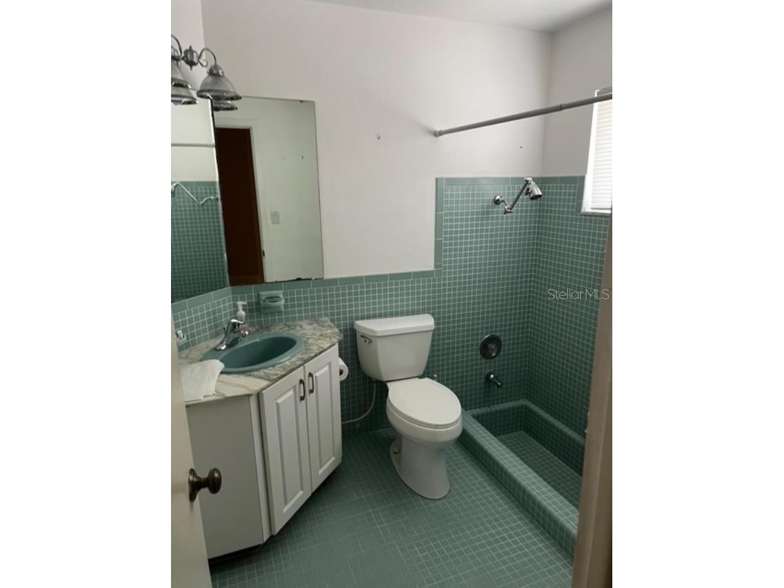 4608 Arlington Road Palmetto FL 34221 A4687152 image10
