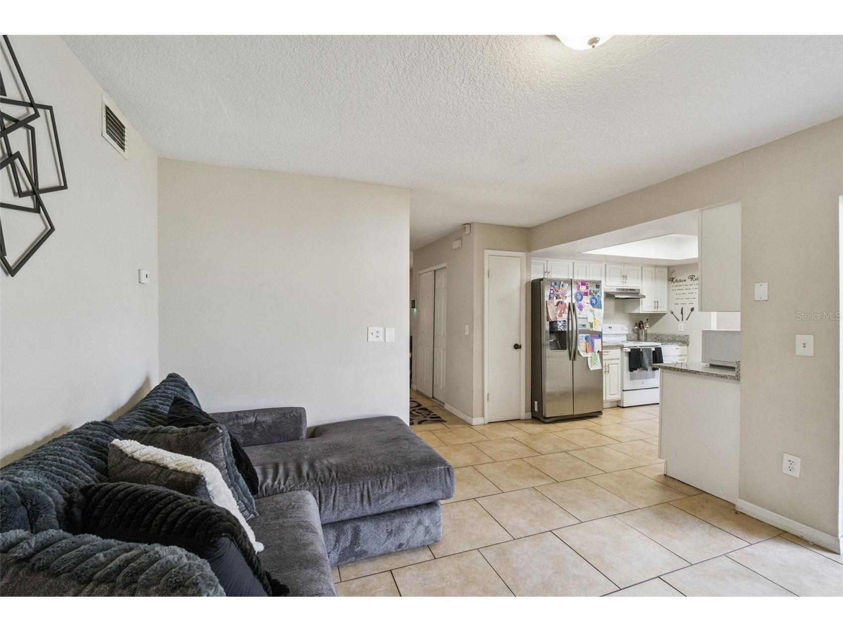 4608 Frisco Circle Orlando FL 32808 O6375653 image4