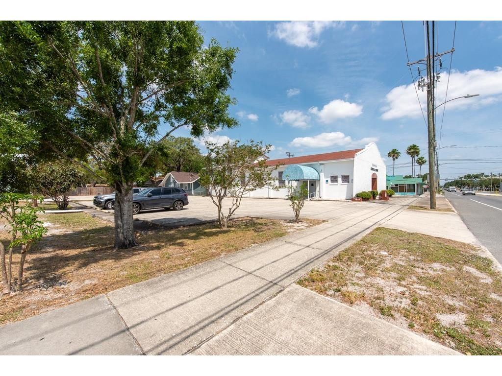 4608 N Nebraska Avenue Tampa FL 33603 TB8378946 image49