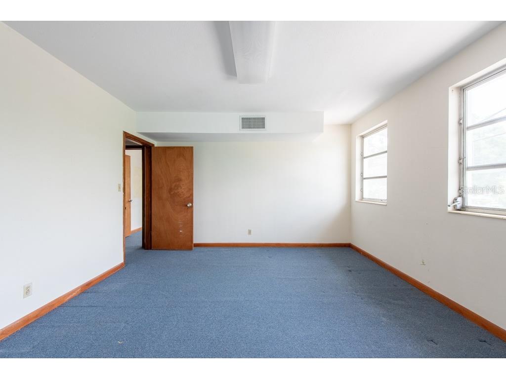 4608 N Nebraska Avenue Tampa FL 33603 TB8378946 image74