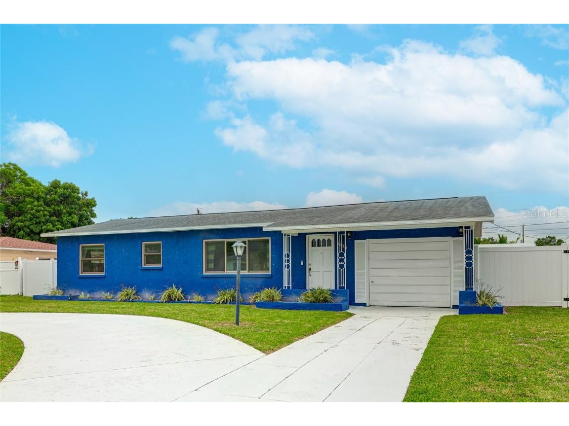 4608 Orlando Circle Bradenton FL 34207 A4616684 image1