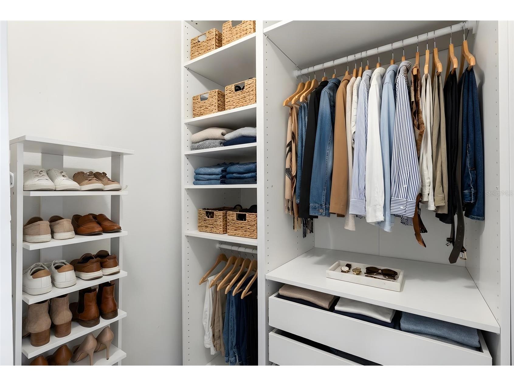 4608 Vintage Drive Sarasota FL 34243 A4683712 image23