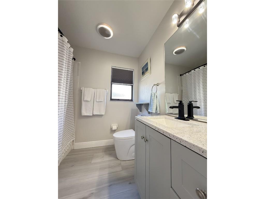 4608 Vintage Drive Sarasota FL 34243 TB8446337 image16