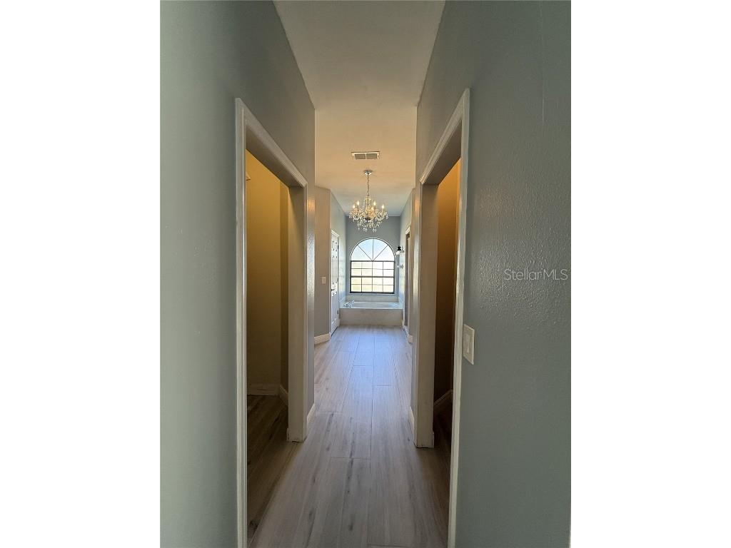 4608 Vintage Drive Sarasota FL 34243 TB8446337 image27