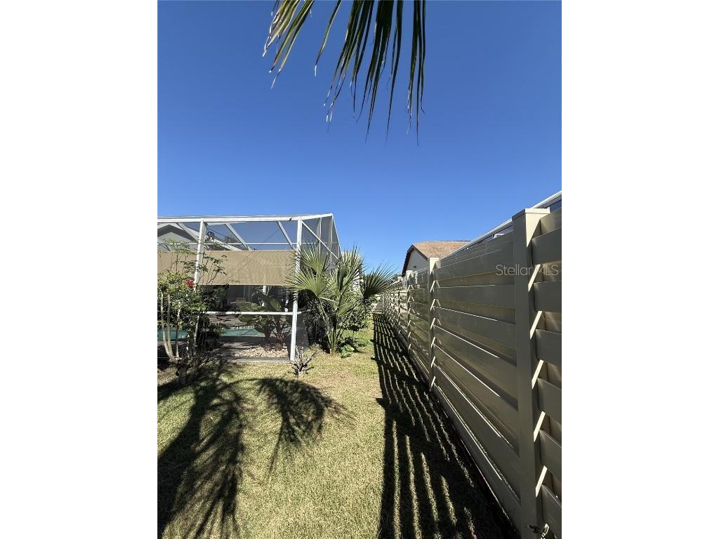 4608 Vintage Drive Sarasota FL 34243 TB8446337 image38