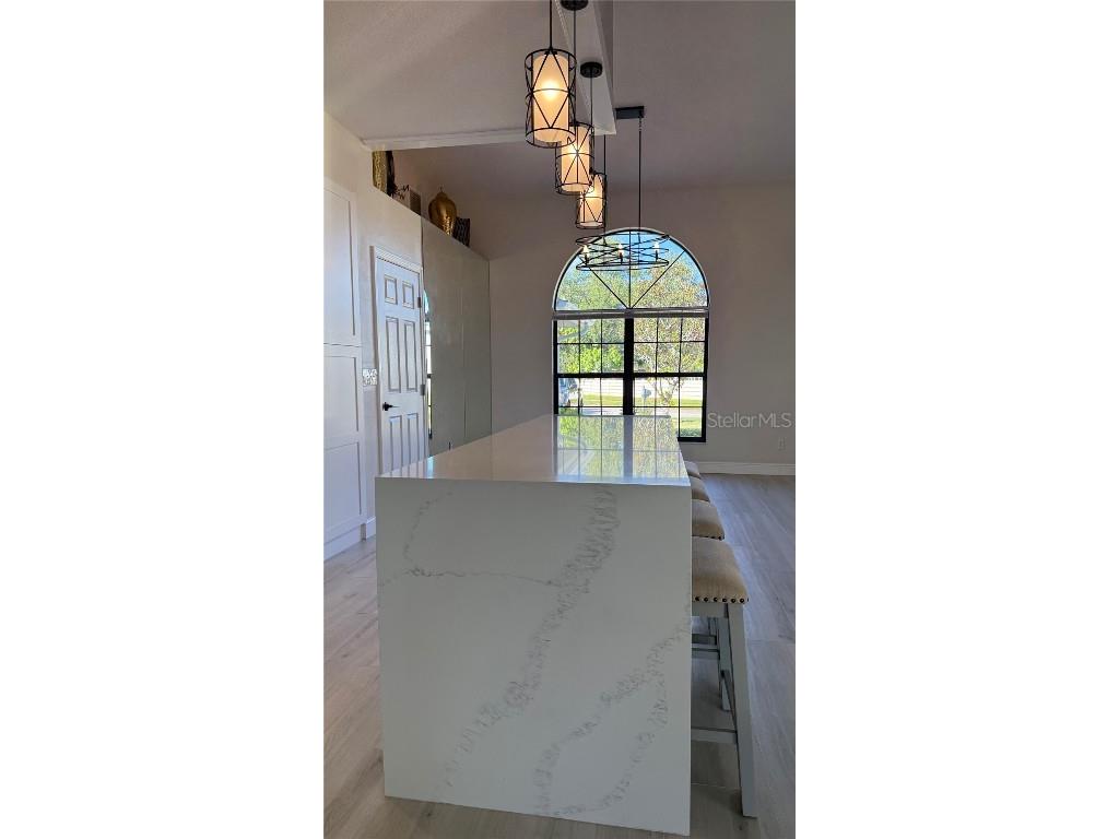 4608 Vintage Drive Sarasota FL 34243 TB8446337 image6