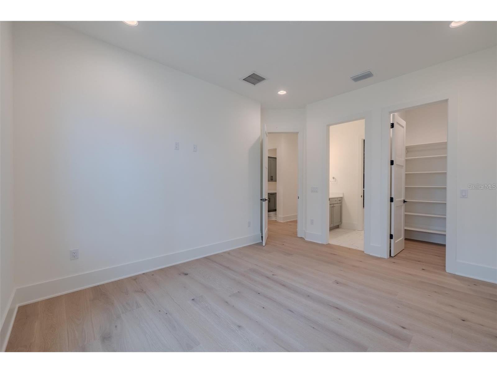 4608 W El Prado Boulevard Tampa FL 33629 TB8514825 image38