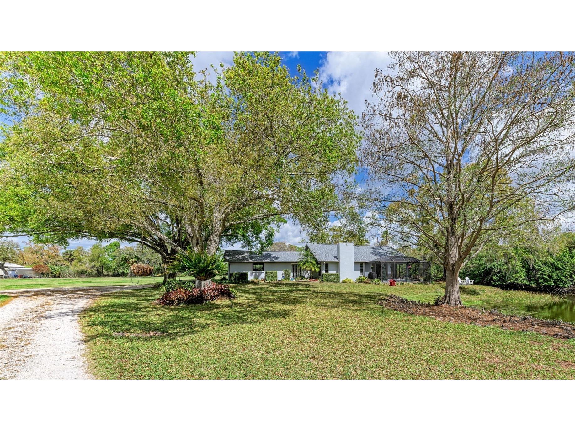 4609 44th Avenue E Bradenton FL 34203 A4685470 image1