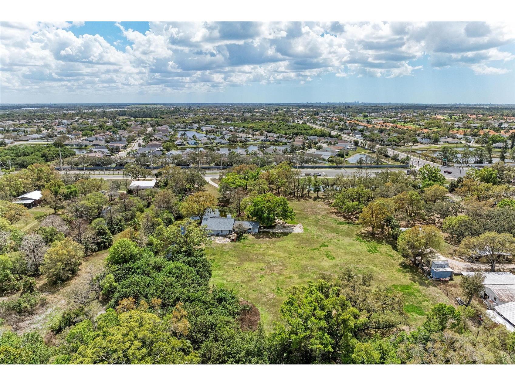 4609 44th Avenue E Bradenton FL 34203 A4685470 image36