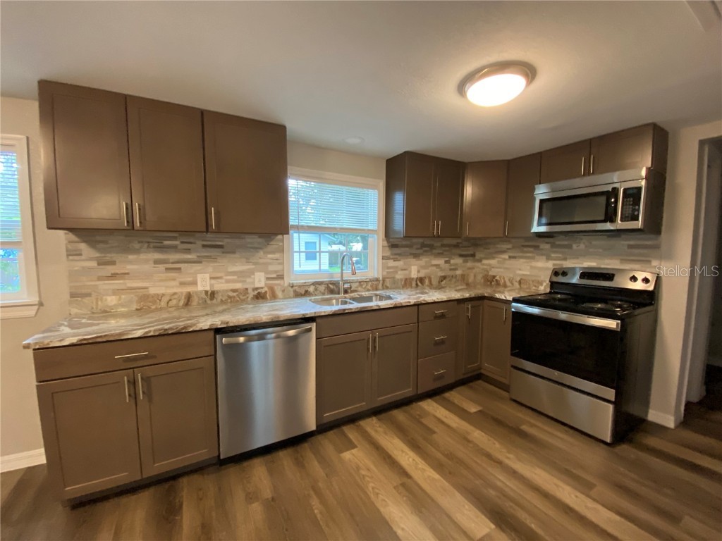 4609 5th Street Zephyrhills FL 33542 TB8406064 image11