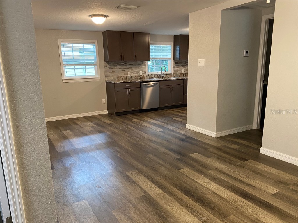 4609 5th Street Zephyrhills FL 33542 TB8406064 image4