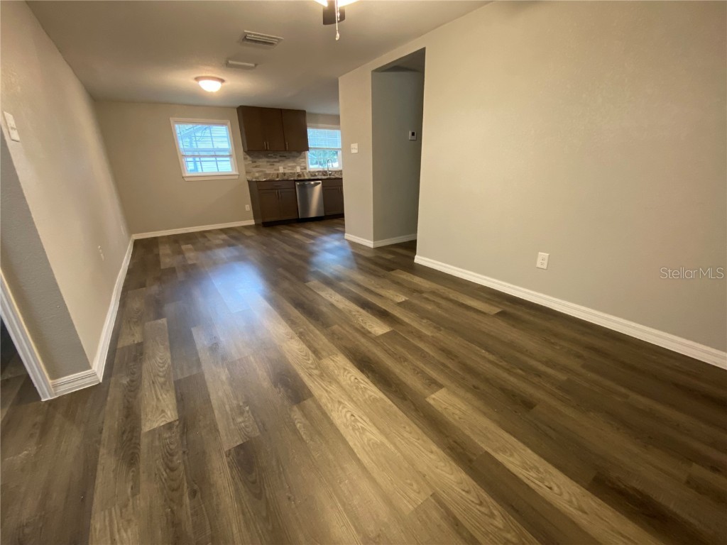 4609 5th Street Zephyrhills FL 33542 TB8406064 image5