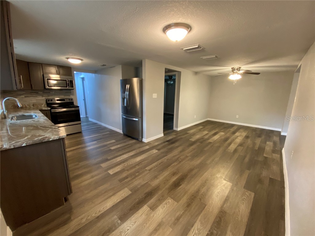 4609 5th Street Zephyrhills FL 33542 TB8406064 image6