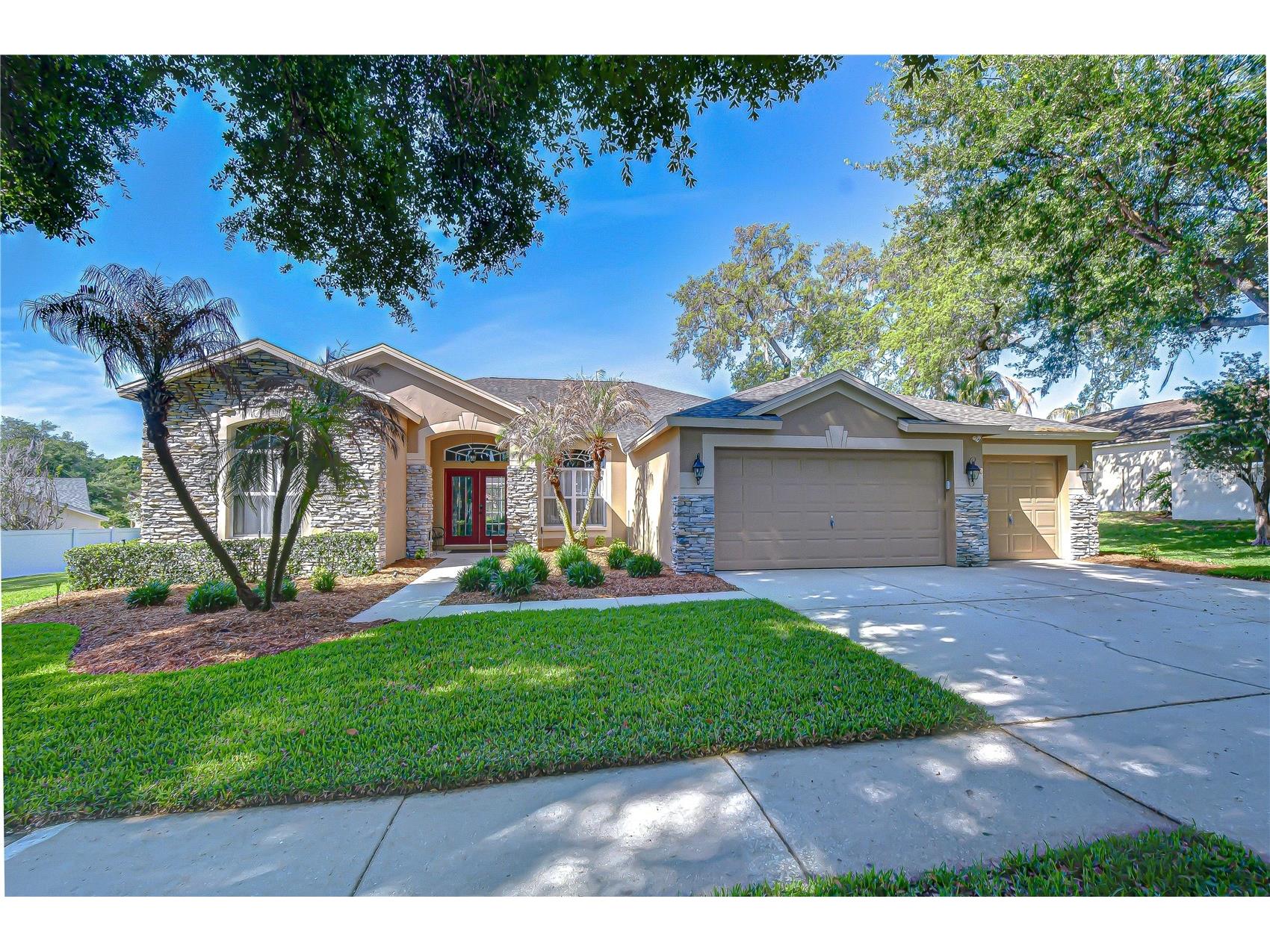 4609 Compass Oaks Drive Valrico FL 33596 TB8510753 image1