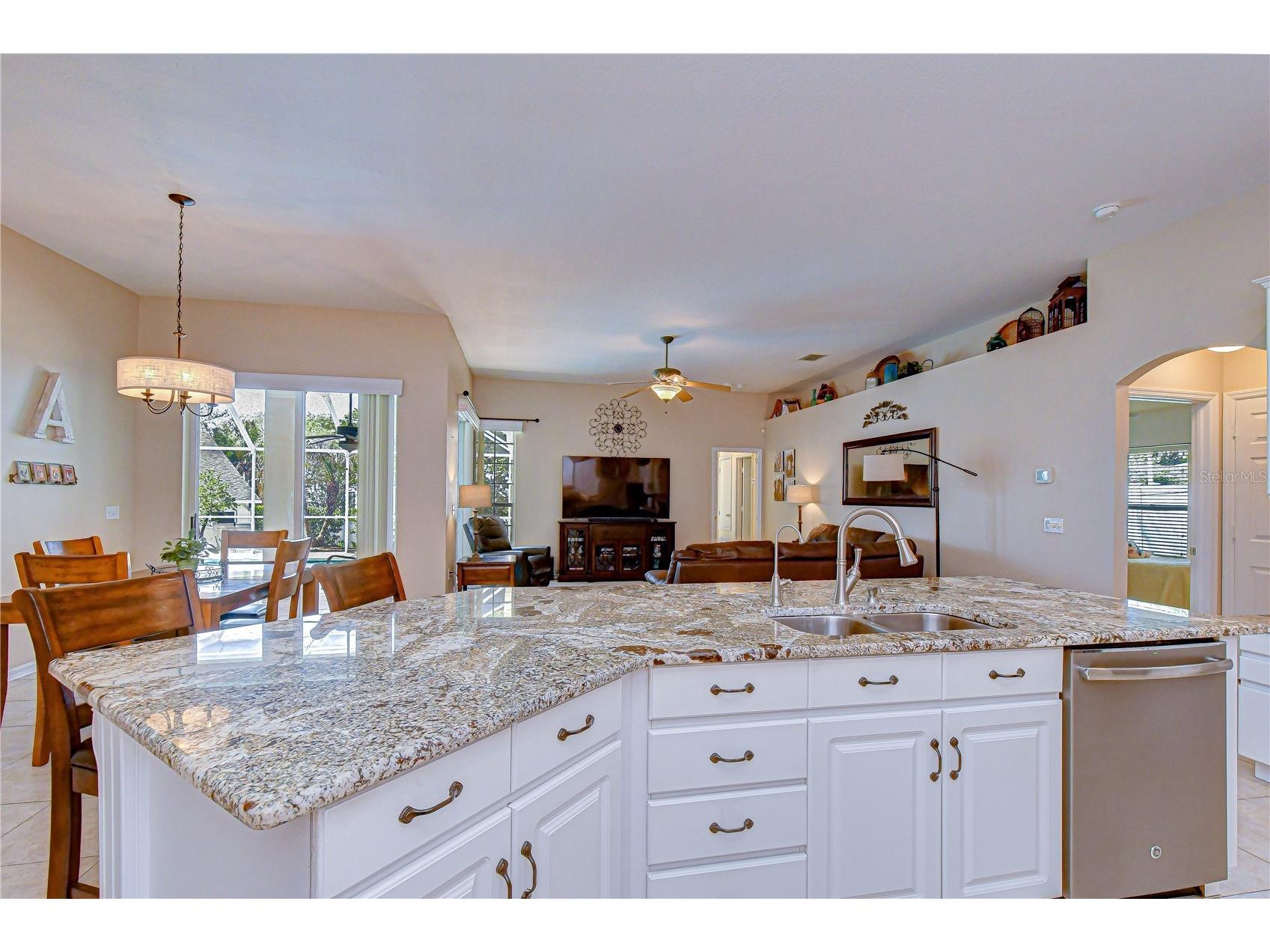 4609 Compass Oaks Drive Valrico FL 33596 TB8510753 image14
