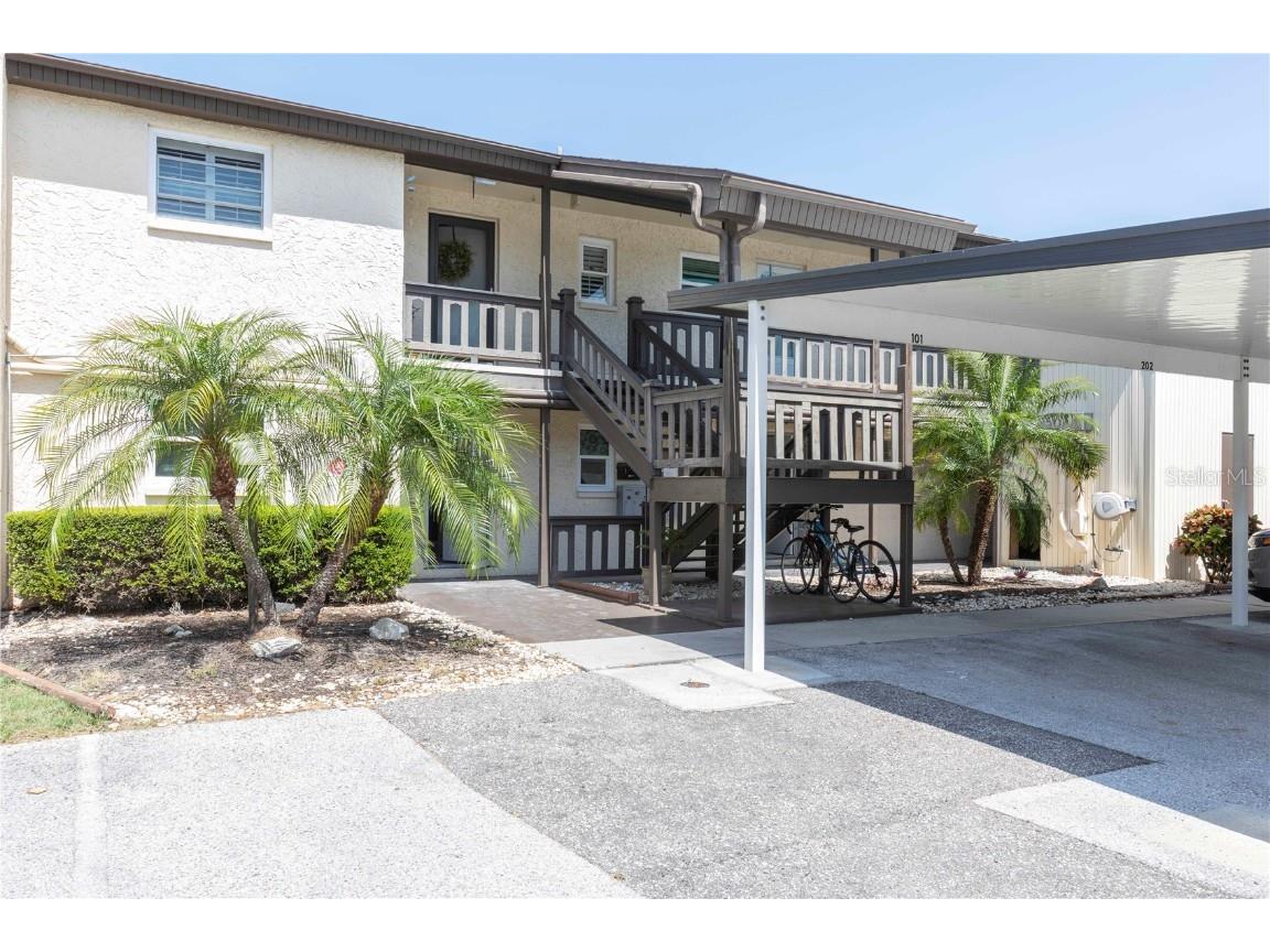 4609 Marine Parkway #102 New Port Richey FL 34652 W7874620 image1