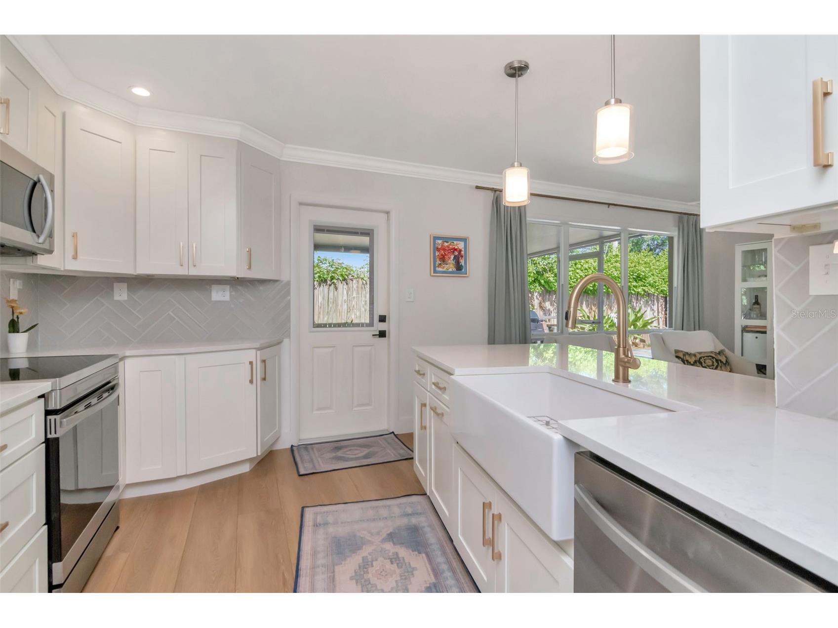 4609 S Cooper Place Tampa FL 33611 TB8497447 image4